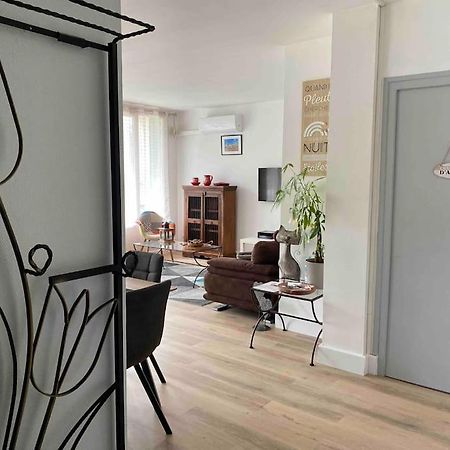 Le Chasseur Alpin Appartement Albertville Buitenkant foto