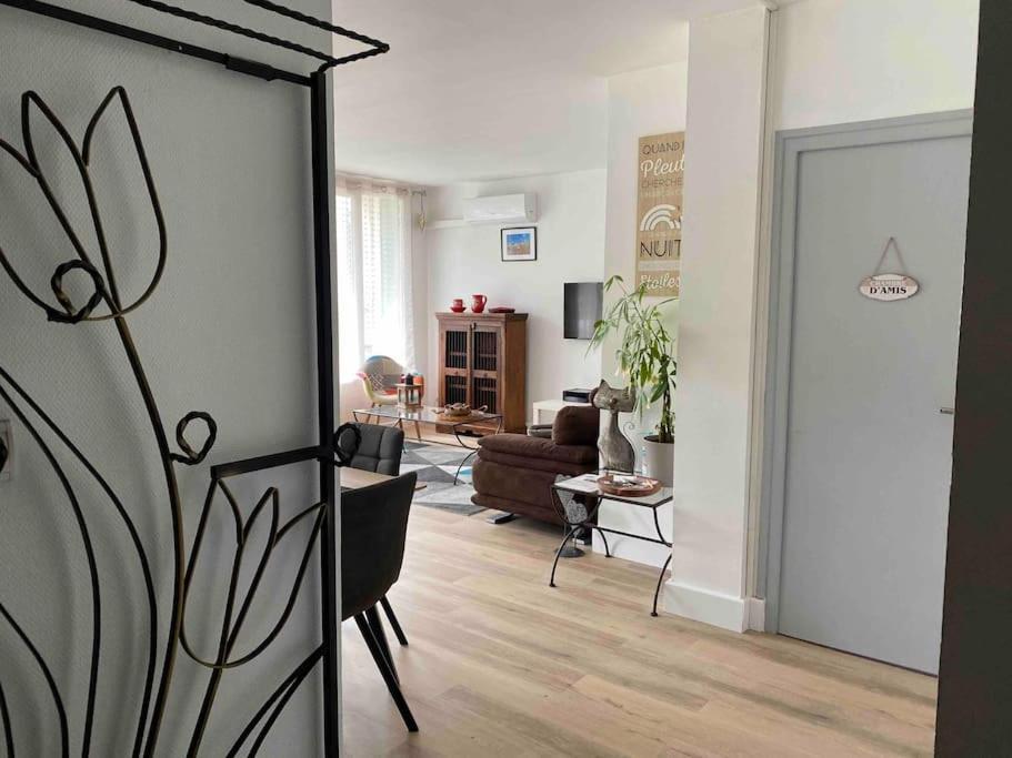 Le Chasseur Alpin Appartement Albertville Buitenkant foto