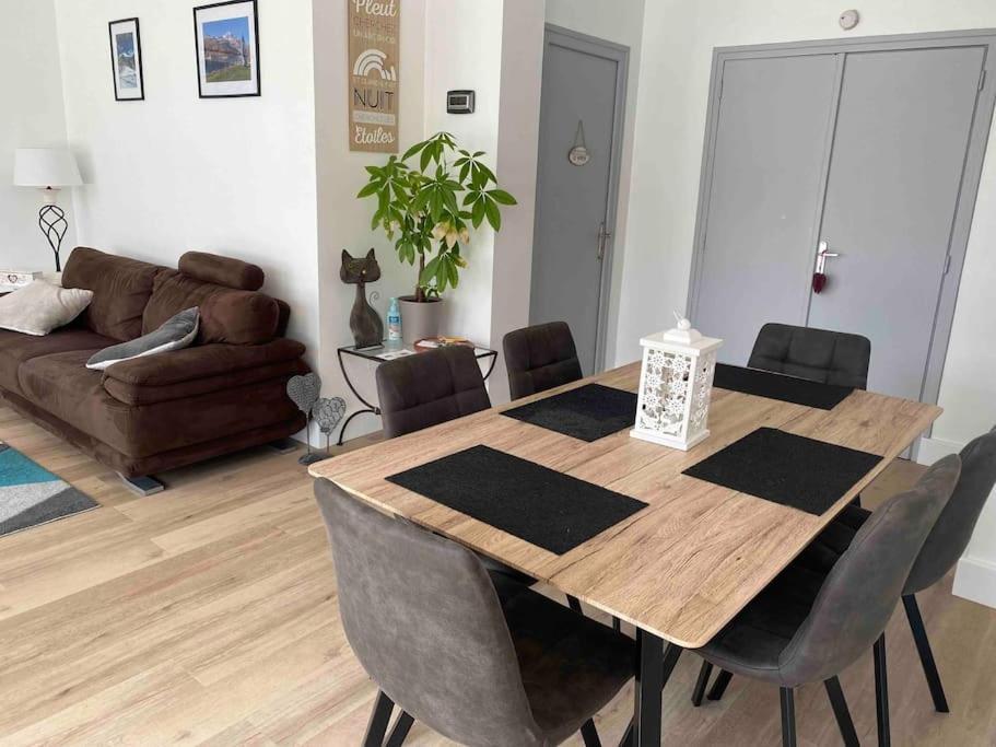 Le Chasseur Alpin Appartement Albertville Buitenkant foto